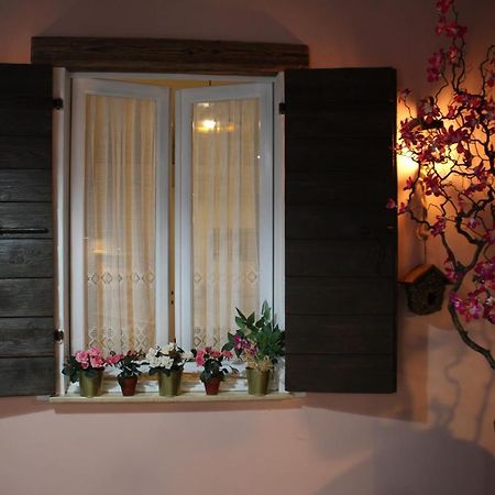 Appartamento Balcone Fiorito Fonzolo エクステリア 写真