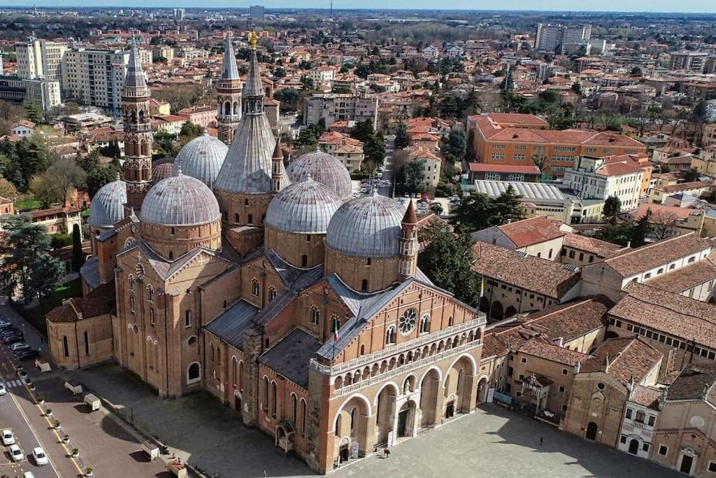 Appartamento Balcone Fiorito Fonzolo エクステリア 写真